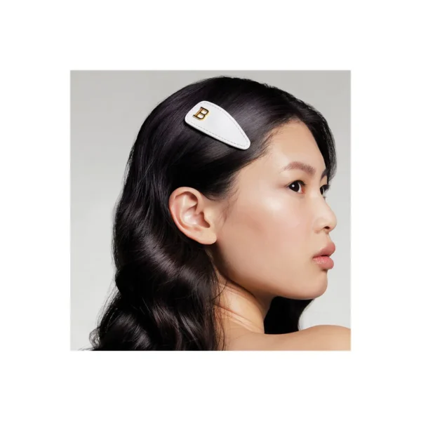 limitirana-kozhena-fiba-balmain-printemps-leather-snap-hair-clip-ss25-800x800-2 Лимитирана кожена фиба Balmain