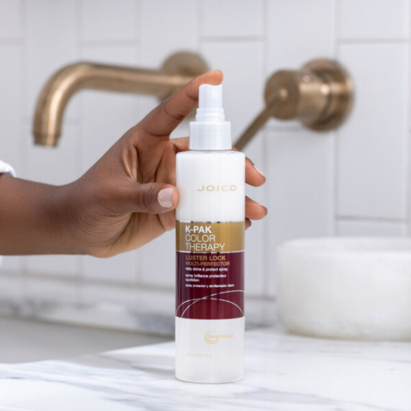joico-k-pak-color-therapy-luster-lock-spray-200ml 1 Joico K-Pak Color Therapy Luster Lock спрей за ежедневен бласък и защита на цвета 200 ml